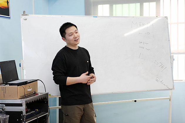 金陵帝斯曼DSM伍工為廣州博皓做《火、煙、毒---現(xiàn)行阻燃標(biāo)準(zhǔn)》培訓(xùn)