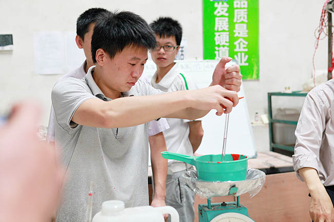 配置固化劑、膠衣